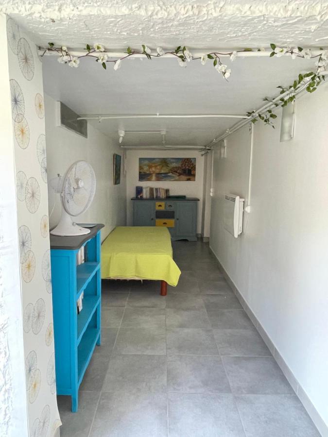 Cocooning Apartment Pujaut Luaran gambar