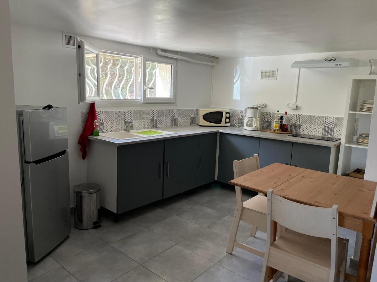 Cocooning Apartment Pujaut Luaran gambar